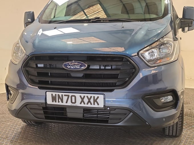 2025 Ford Transit Custom