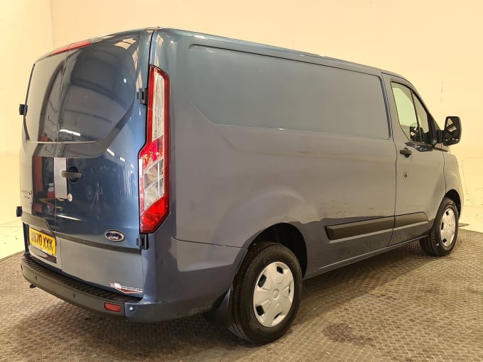2025 Ford Transit Custom