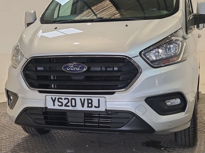2025 Ford Transit Custom