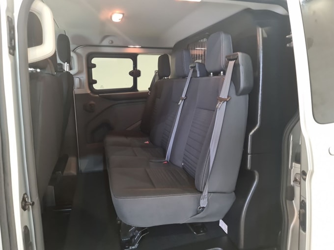 2025 Ford Transit Custom