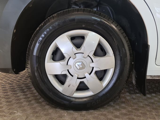 2025 Renault Master