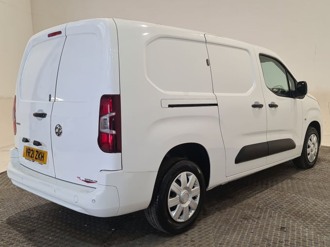 2025 Vauxhall Combo