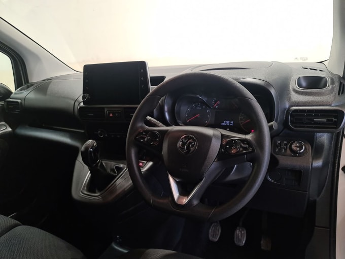 2025 Vauxhall Combo