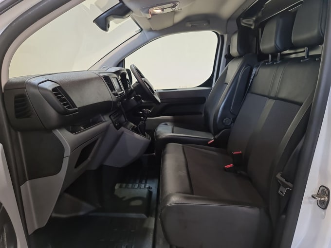 2025 Vauxhall Vivaro