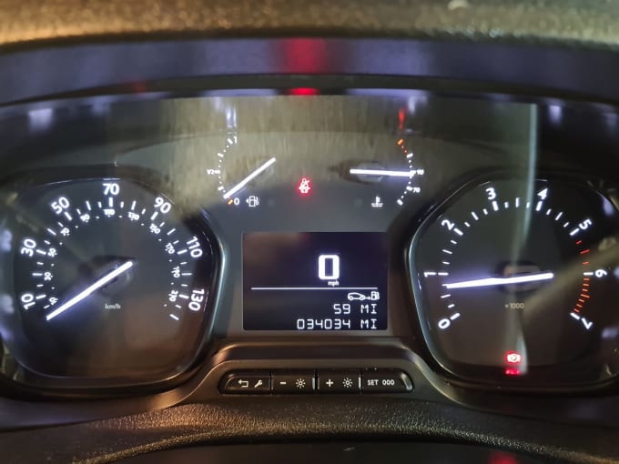 2025 Vauxhall Vivaro