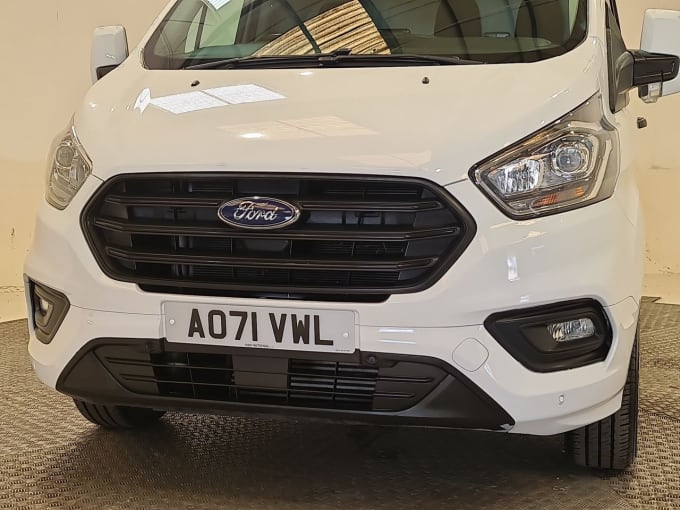 2025 Ford Transit Custom