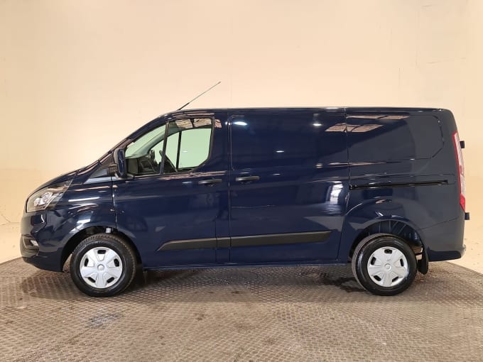 2025 Ford Transit Custom