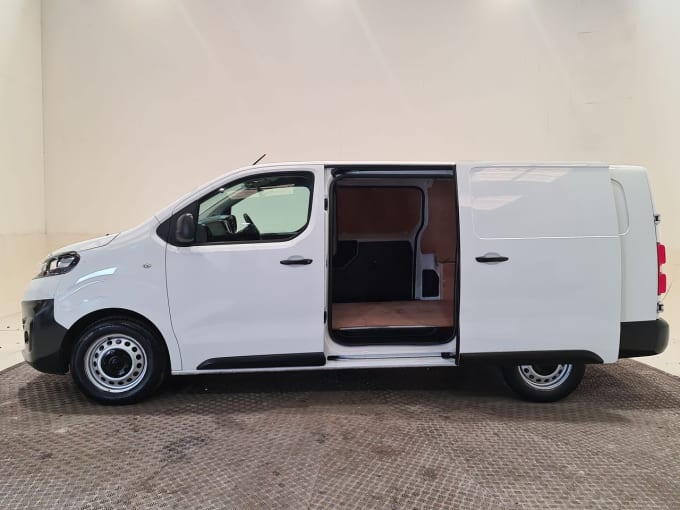 2025 Vauxhall Vivaro