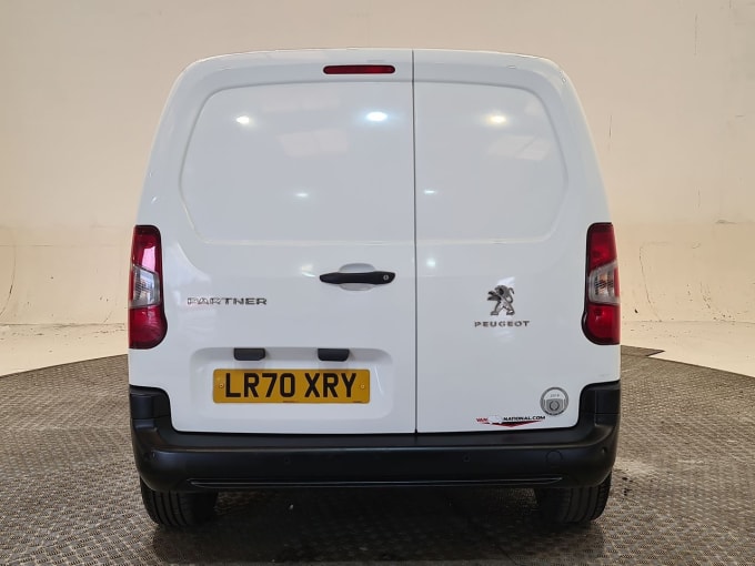 2025 Peugeot Partner