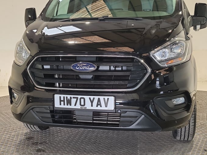 2025 Ford Transit Custom