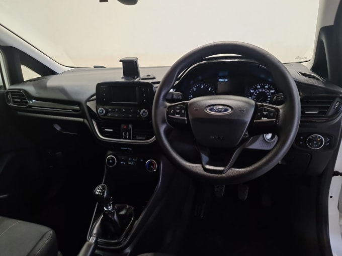 2025 Ford Fiesta Van