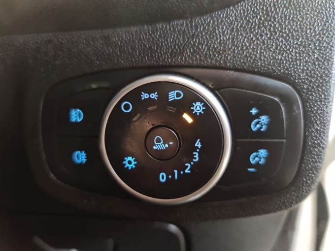 2025 Ford Fiesta Van