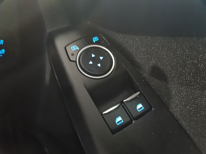 2025 Ford Fiesta Van