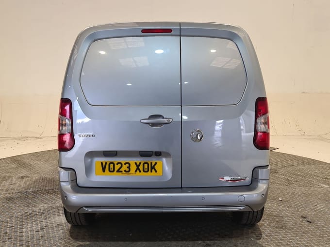 2025 Vauxhall Combo