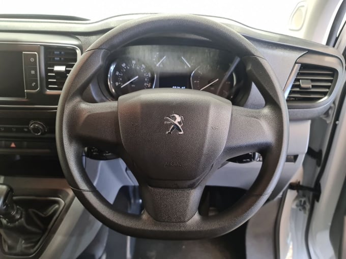 2025 Peugeot Expert