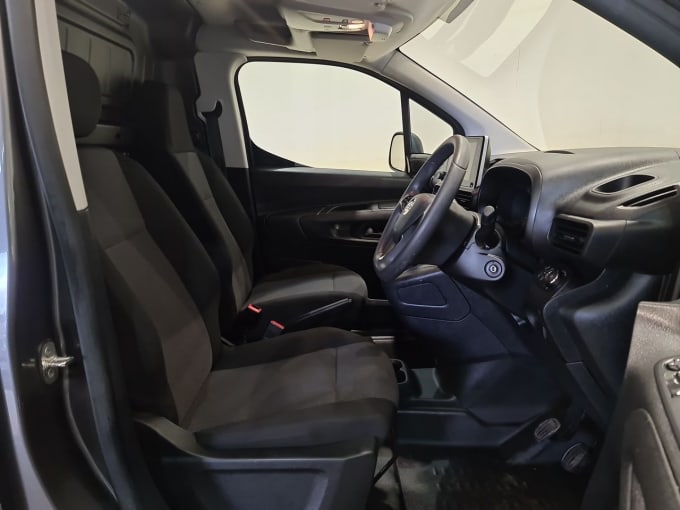 2025 Vauxhall Combo