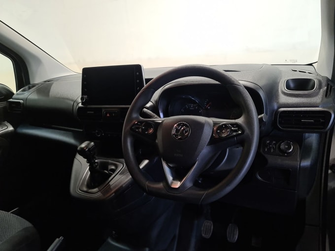 2025 Vauxhall Combo