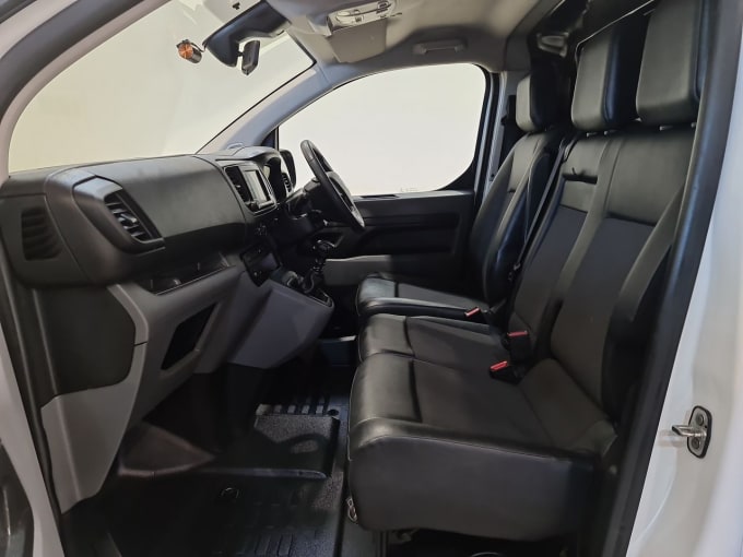 2025 Vauxhall Vivaro