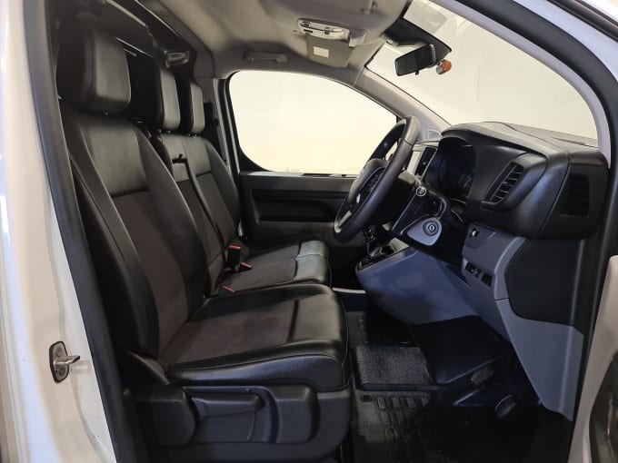 2025 Vauxhall Vivaro