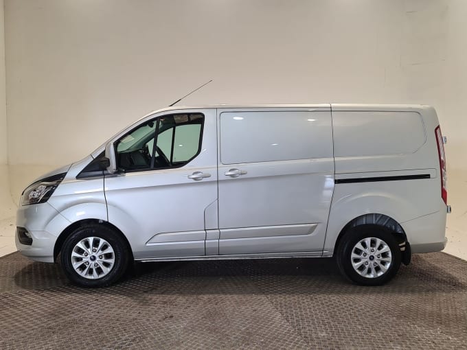 2025 Ford Transit Custom