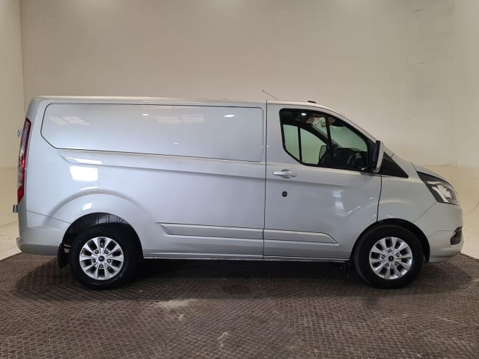 2025 Ford Transit Custom
