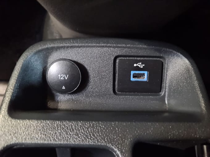 2025 Ford Transit Connect