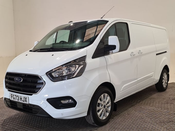 2025 Ford Transit Custom
