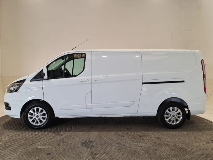 2025 Ford Transit Custom