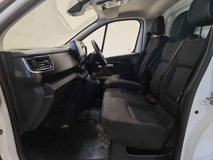 2025 Renault Trafic