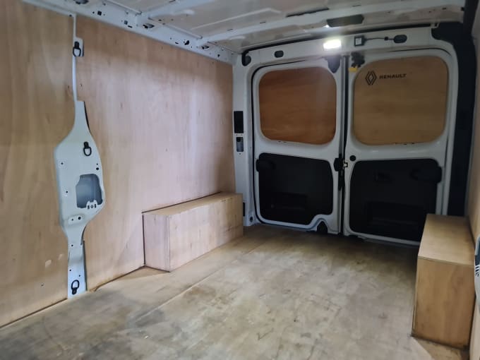 2025 Renault Trafic