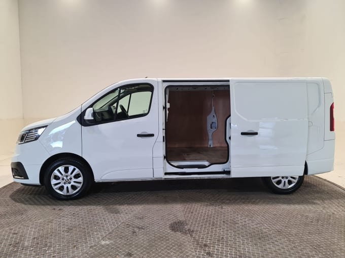2025 Renault Trafic