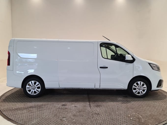 2025 Renault Trafic