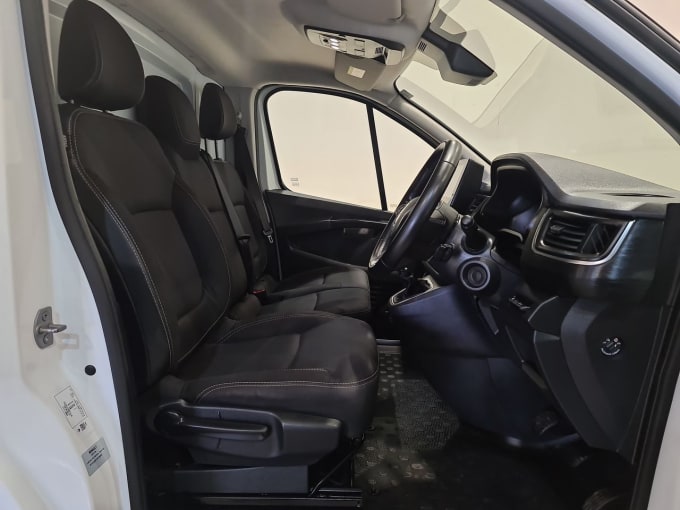 2025 Renault Trafic