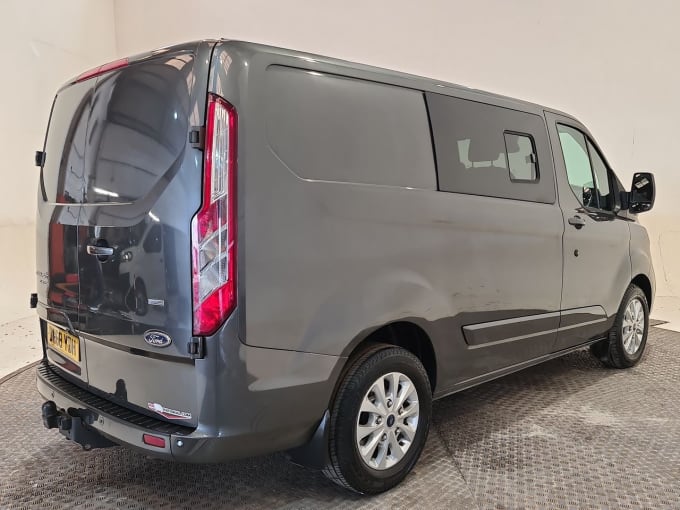 2025 Ford Transit Custom