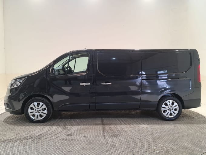 2025 Renault Trafic