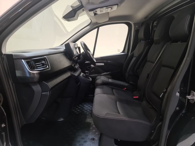2025 Renault Trafic