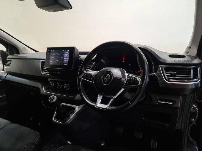 2025 Renault Trafic