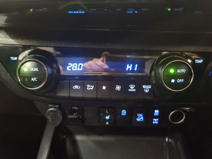 2025 Toyota Hi-lux