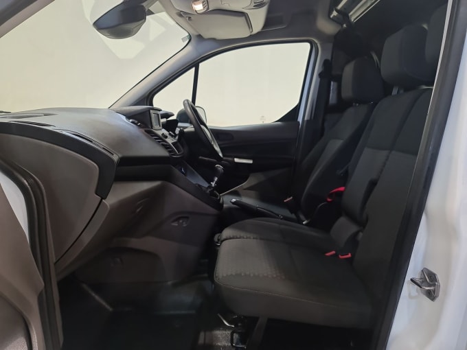 2025 Ford Transit Connect