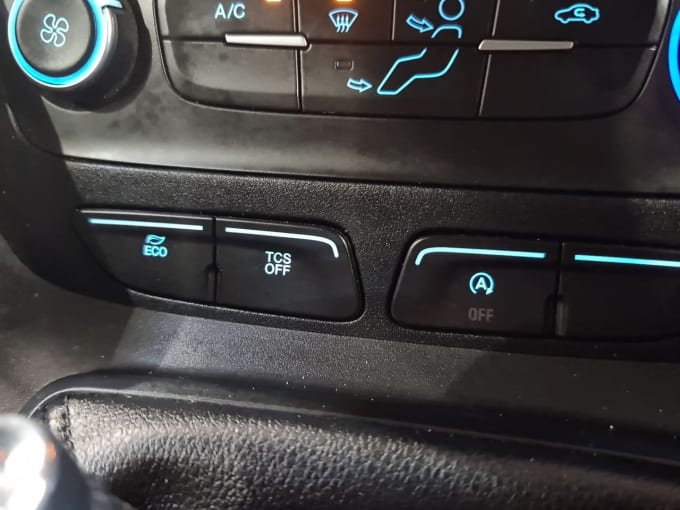 2025 Ford Transit Connect