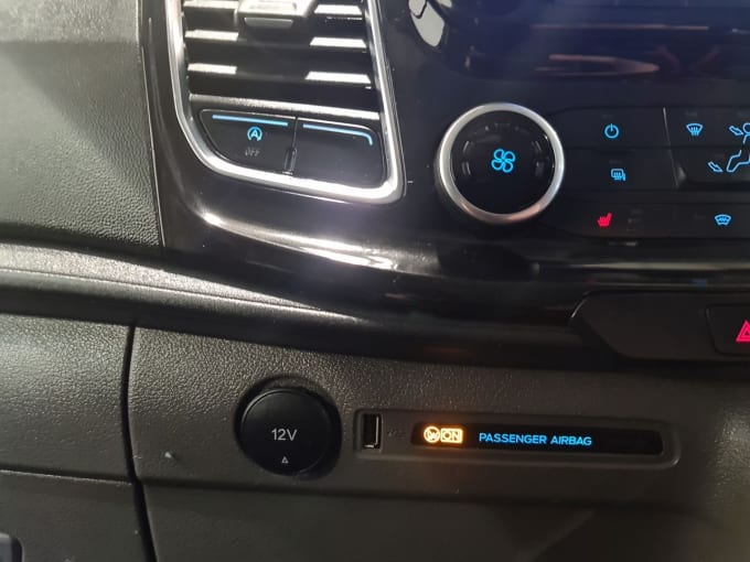 2021 Ford Transit Custom
