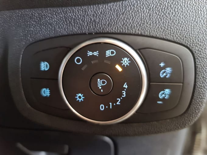2021 Ford Fiesta Van