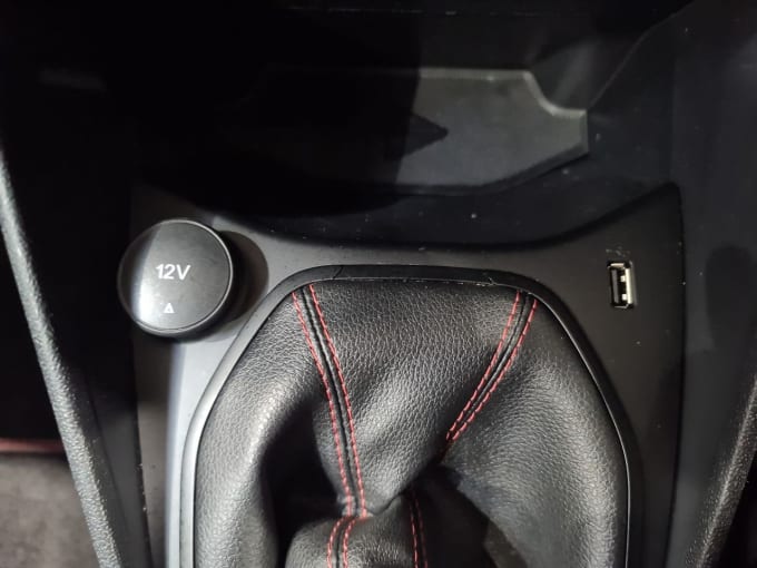 2021 Ford Fiesta Van