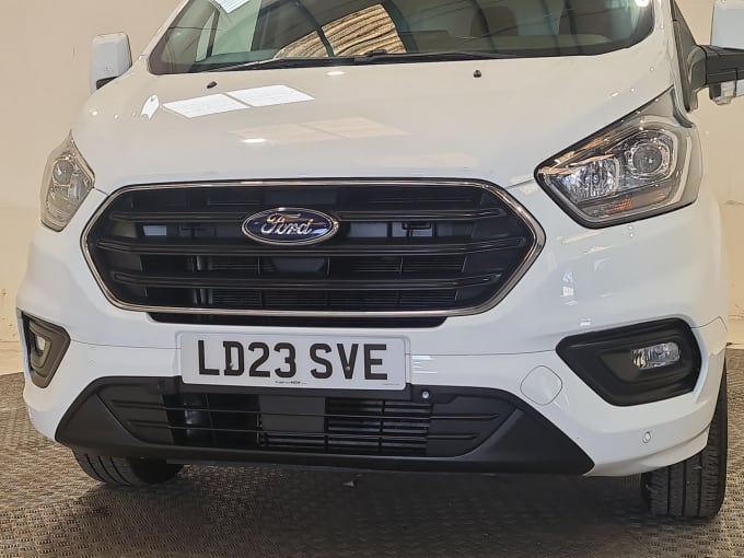 2023 Ford Transit Custom