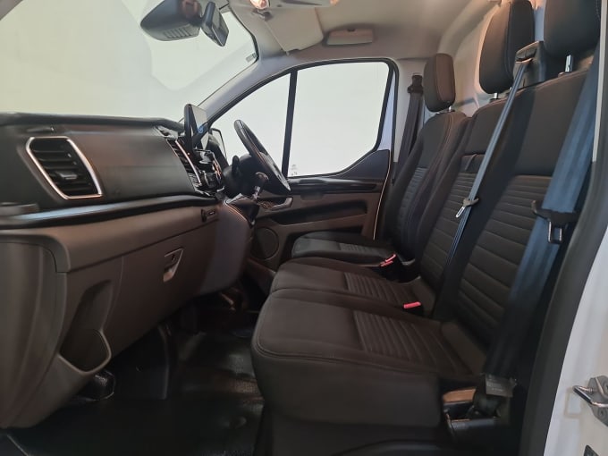 2023 Ford Transit Custom