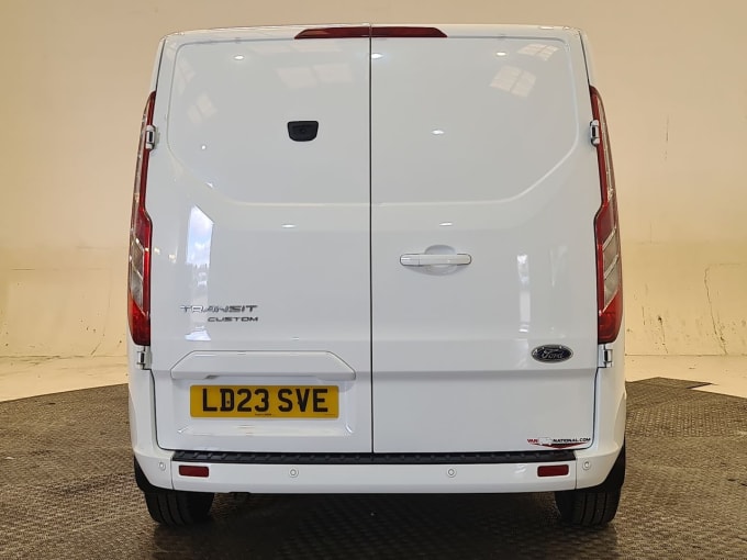 2023 Ford Transit Custom