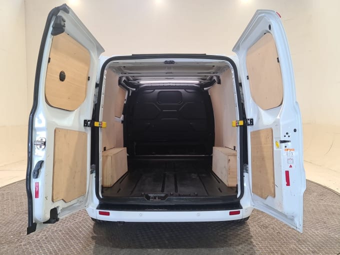 2023 Ford Transit Custom