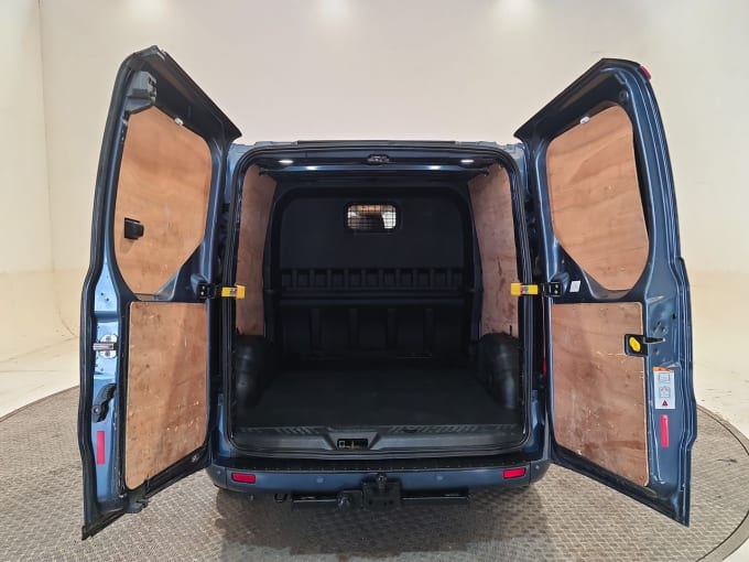 2022 Ford Transit Custom
