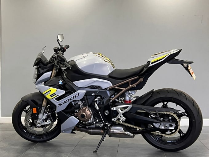 2022 BMW S Series