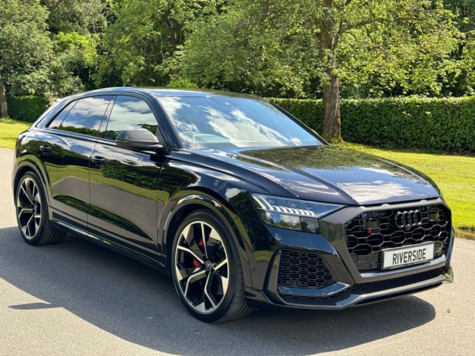 2024 Audi Q8